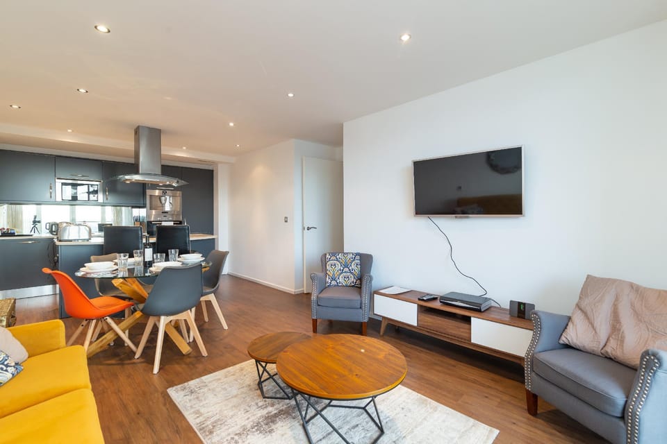 Kenny Apartment by Austin David Apartments Apartment in London
