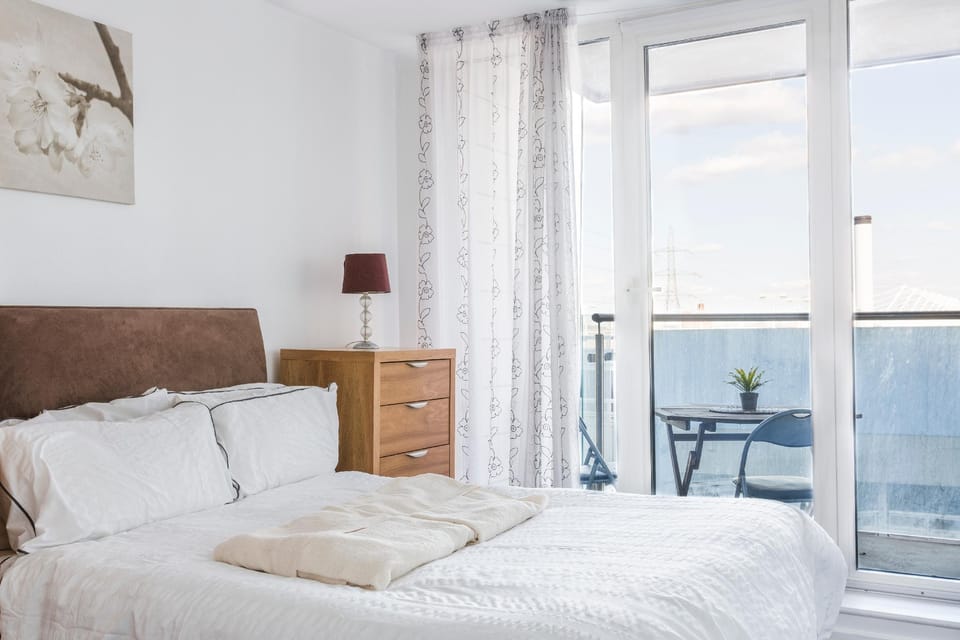 Hoola Cove by Austin David Apartments Apartment in London