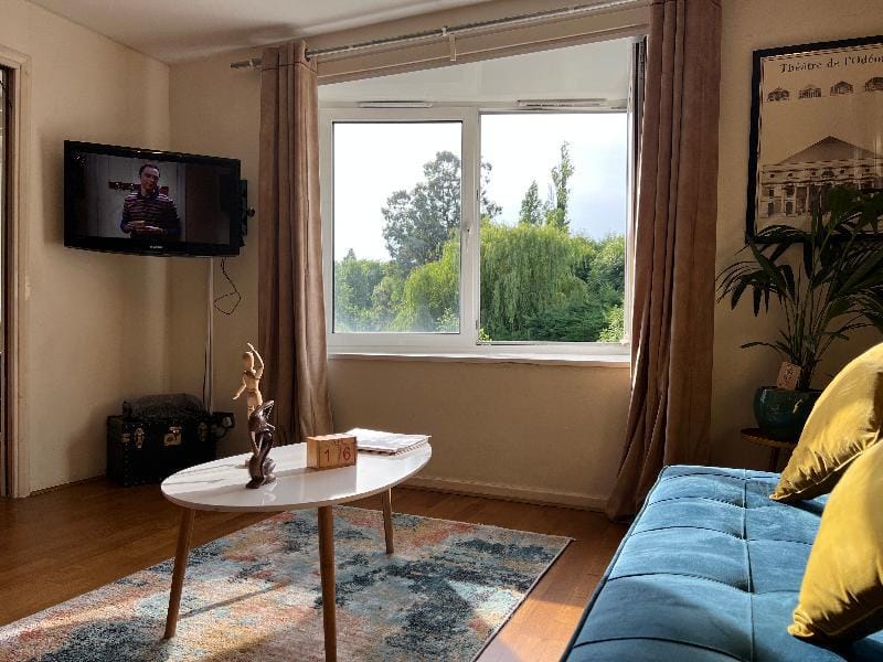 Charming 2 bedroom 20mn From Central London Apartment in London Borough of Camden