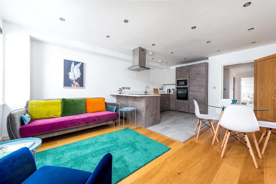 Apartment 4, 39 Cornwall Road, Waterloo  Apartment in London Borough of Southwark