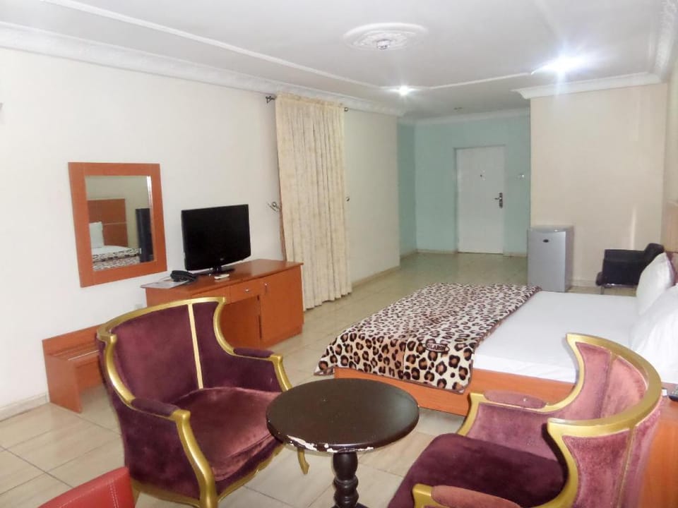 K-Kryxtal Suites Hotel in Abuja