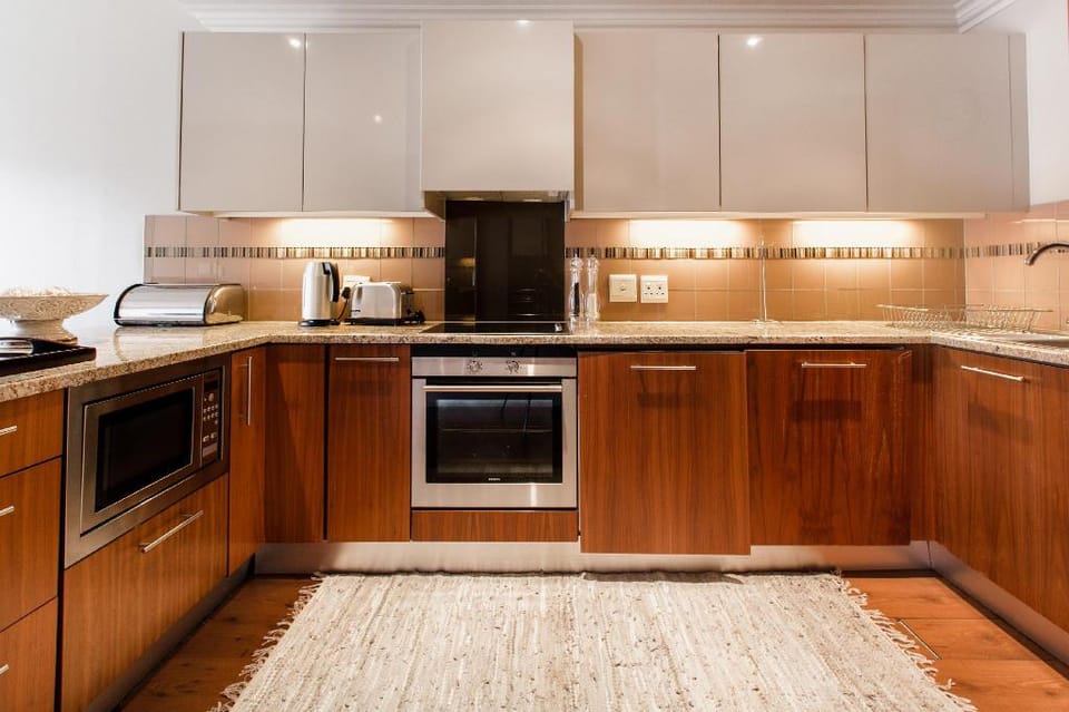 Cape Royale Luxury Apartment 620 Apartment in Cape Town