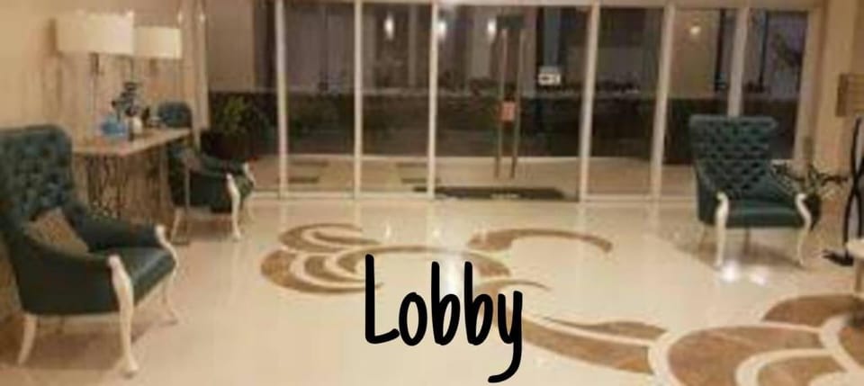 Henry & Luisa  Condotel Apartment in Pasay