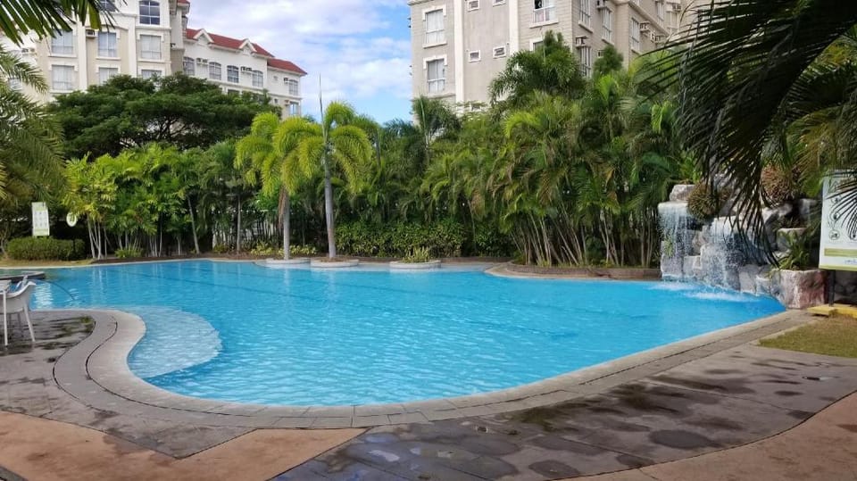 Presidio heights, Muntinlupa, 2 rooms min to airpo Apartment in Taguig