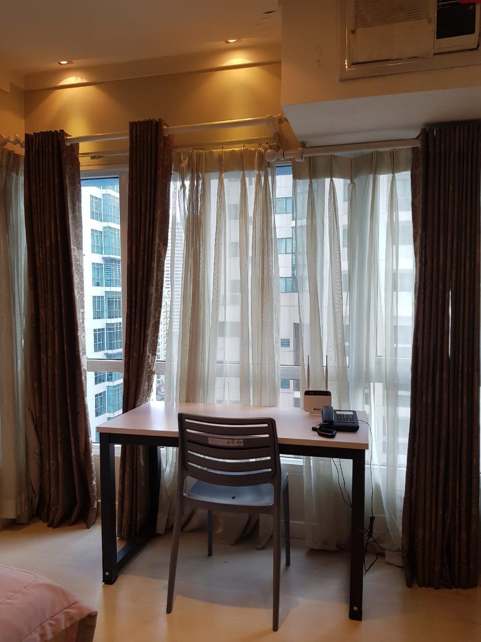 Spacious Modern Apartment near Burgos Circle BGC Apartment in Makati