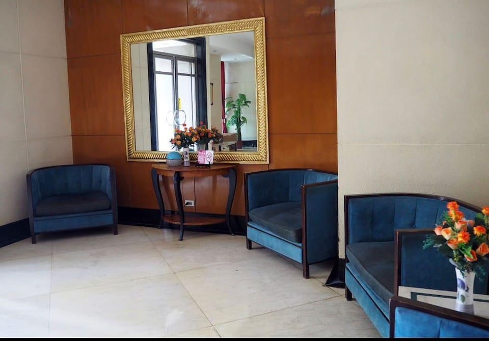 RARE 1BR White Sand BayView Retreat+Bathtub Apartment in Manila City