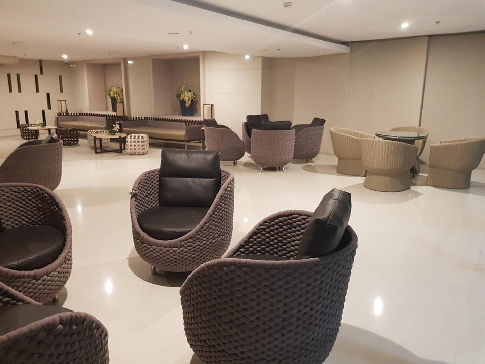 Suite Pool View by Grace Residences Apartment in Makati