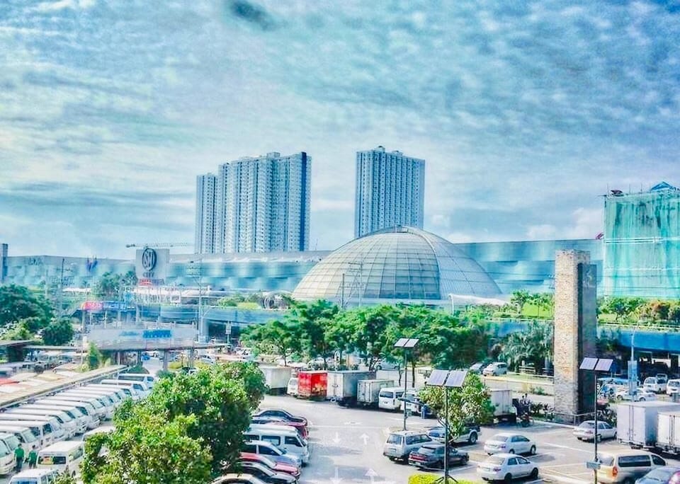 The GRASS RESIDENCIES  condotel @ SM,WIFI NETFLIX Apartment in Quezon City