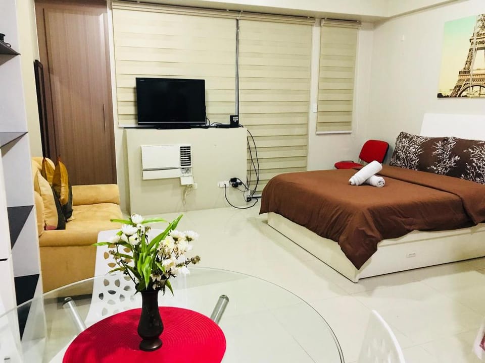 One Palm Tree Villas across NAIA T3 Apartment in Pasay
