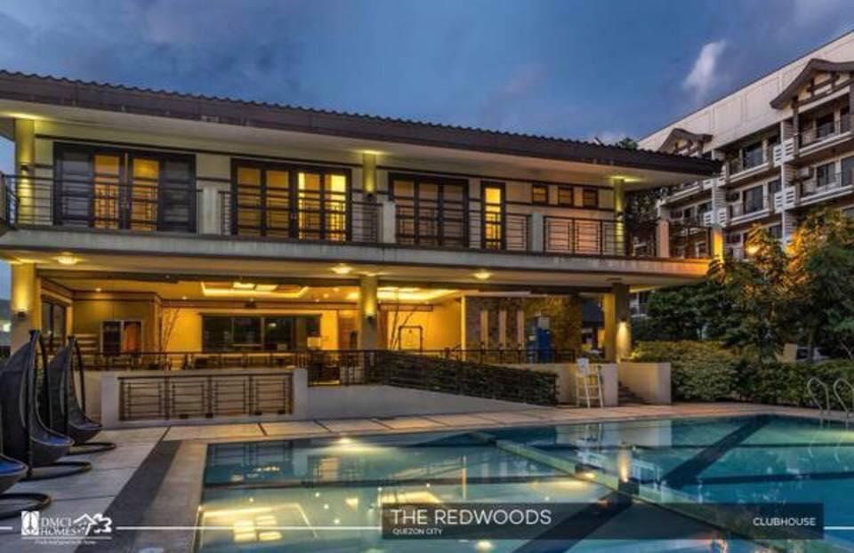 Staycation Condotel in Fairview, Quezon City Apartment in Quezon City