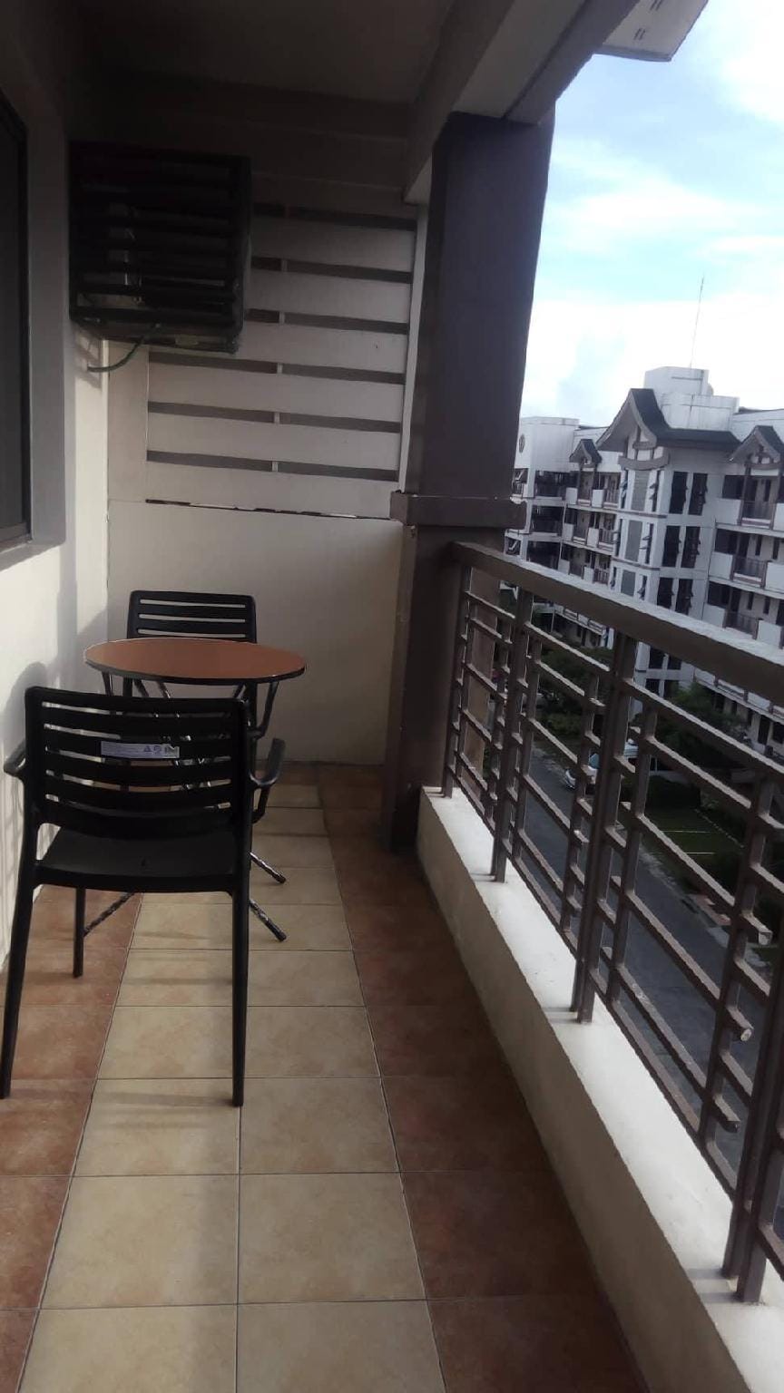 Staycation Condotel in Fairview, Quezon City Apartment in Quezon City