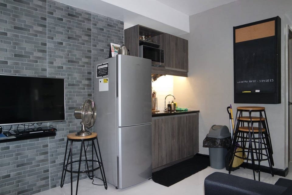 Condo w/ free airport pick-up Apartment in Pasay