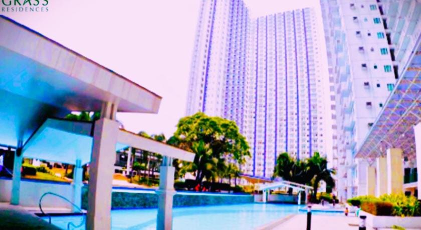 TROPICAL BLISS Grass Residences SM NORTH EDSA QC Apartment in Quezon City