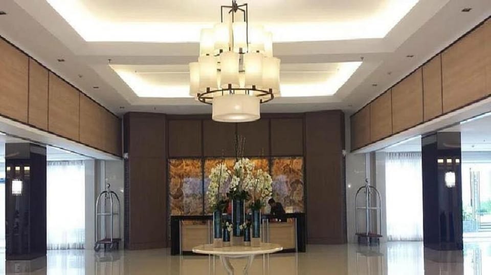 Chic Apartment  at Shell Residences Mall of Asia Apartment in Pasay