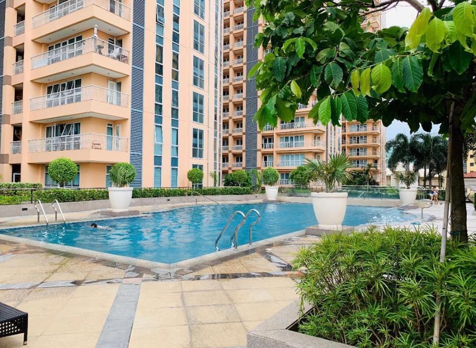 Venilex3 Apartment in Makati