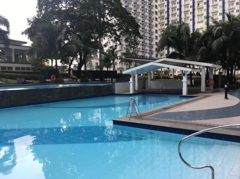 Condo Unit at Grass/ Fern Residences Apartment in Quezon City
