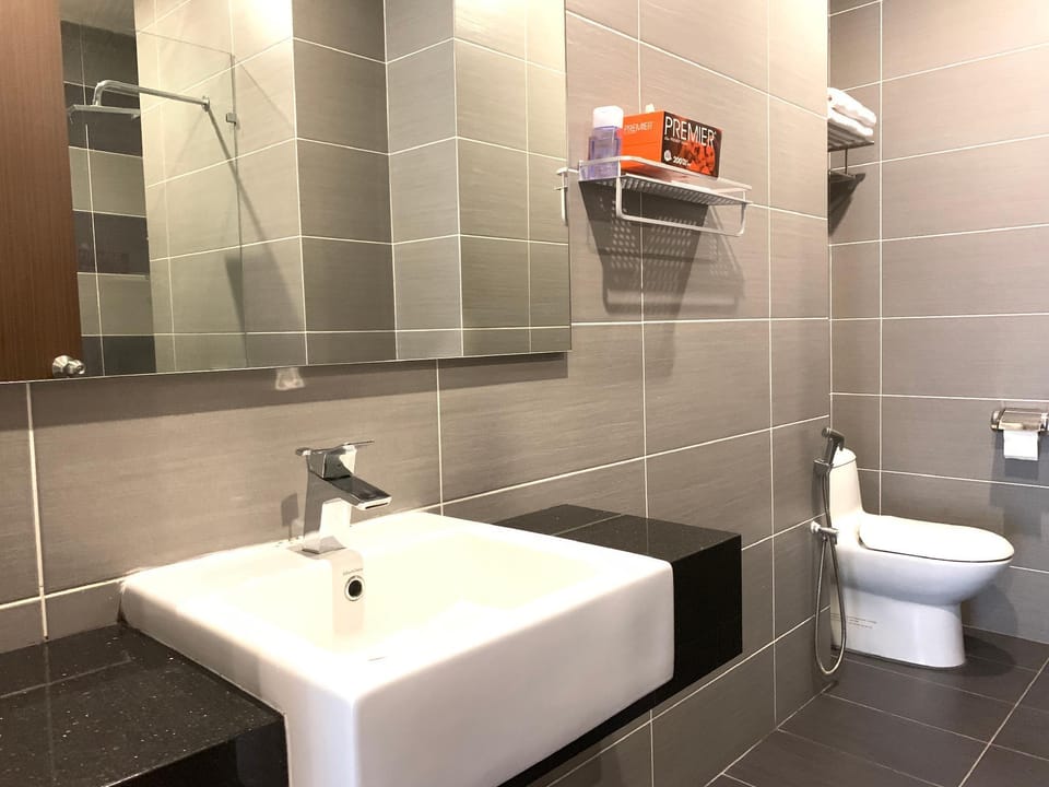 TinoSuite 1Tebrau @ 1BR 2Pax near MidValley by UHA Apartment in Johor Bahru