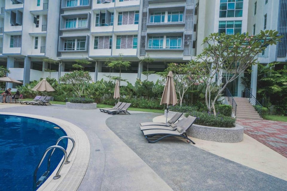 FREE WiFi 2BR near Jusco Aeon Ikea Waterpark Tesco Apartment in Johor Bahru