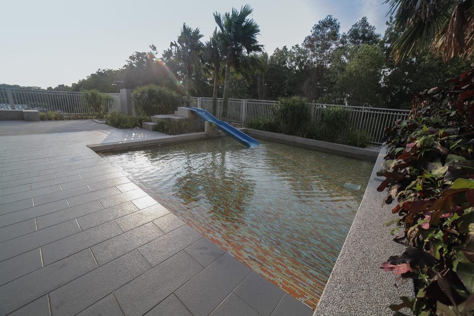 Breezy 5-10Pax Spacious 2BRCondo@Bukit Indah Johor Apartment in Johor Bahru