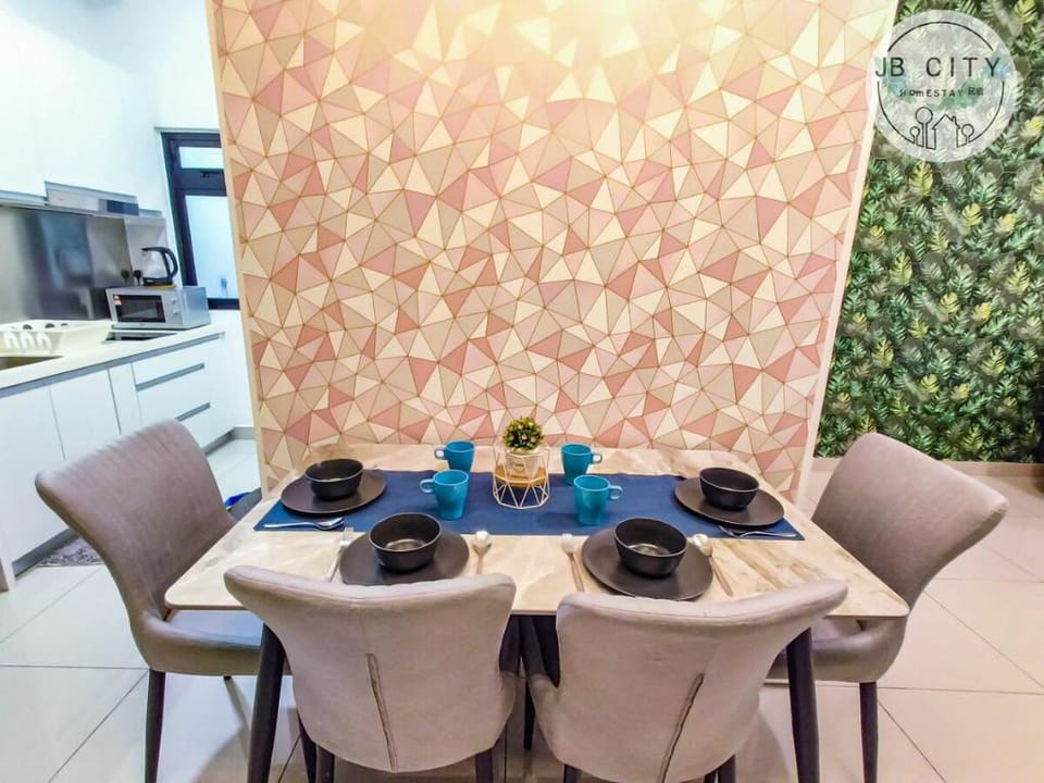 Medini Rain Forest Projector By RR JBcity Apartment in Johor