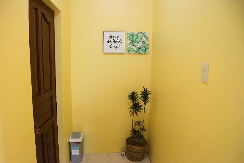 Iloilo Transient Rooms |Budget Room for 4 pax Vacation rental in Iloilo City