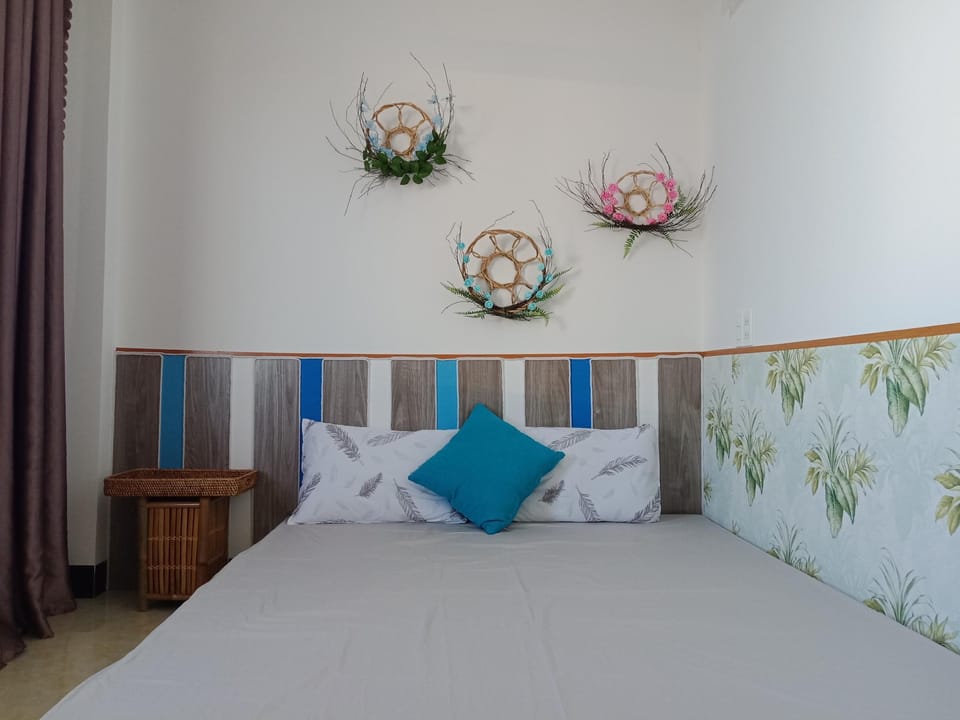 LYNN VILLA- 6 BEDROOMS - a quiet place Villa in Nha Trang