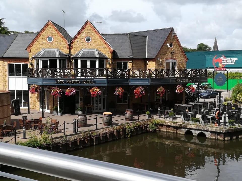 London attractions & Harry Potter Studios  Apartment in Hemel Hempstead