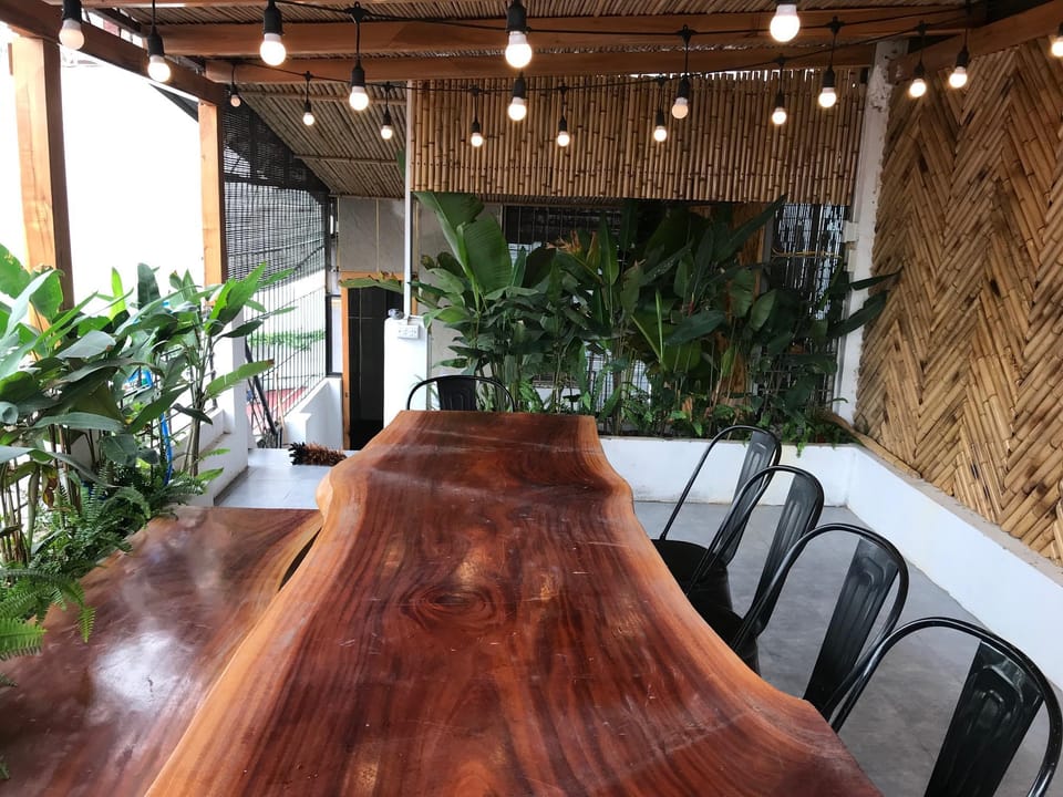 Downtown Duplex 2BR/Hot tub/Private Garden Terrace Apartment in Hanoi