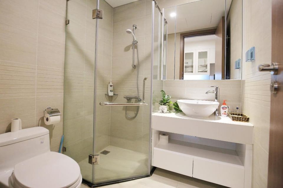 Studio Vinhomes Green Bay Hanoi_Kora House Apartment in Laos