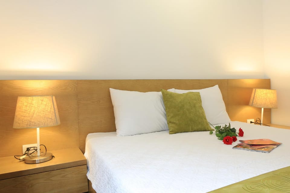 Quiet&cozy/ Entire apartment near West Lake Apartment in Laos