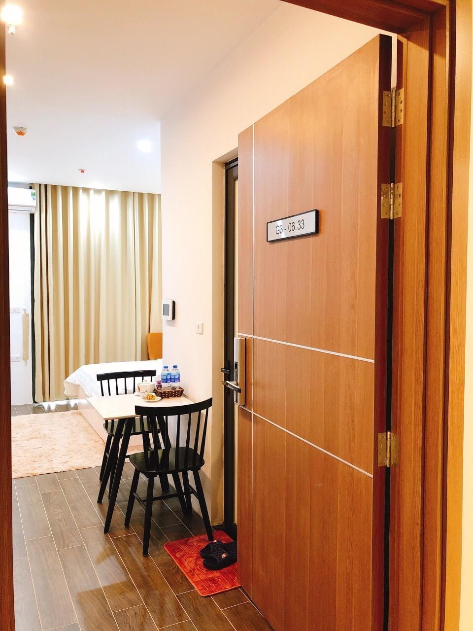 Vinhomes Greenbay studio Apartment in Laos