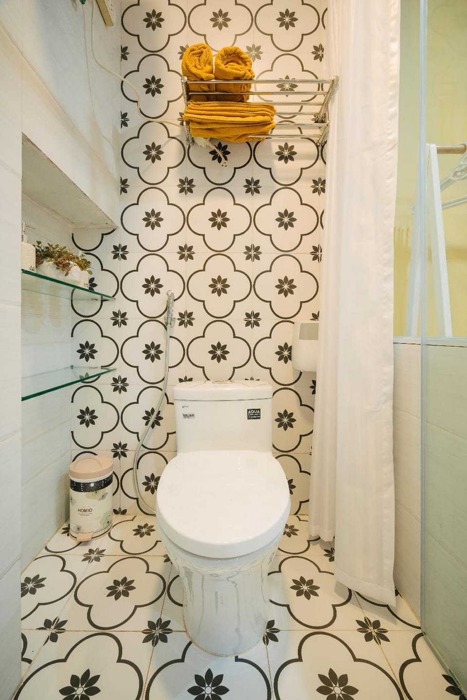 VIVIENNE HOMESTAY - City Gems Apartment in Hanoi