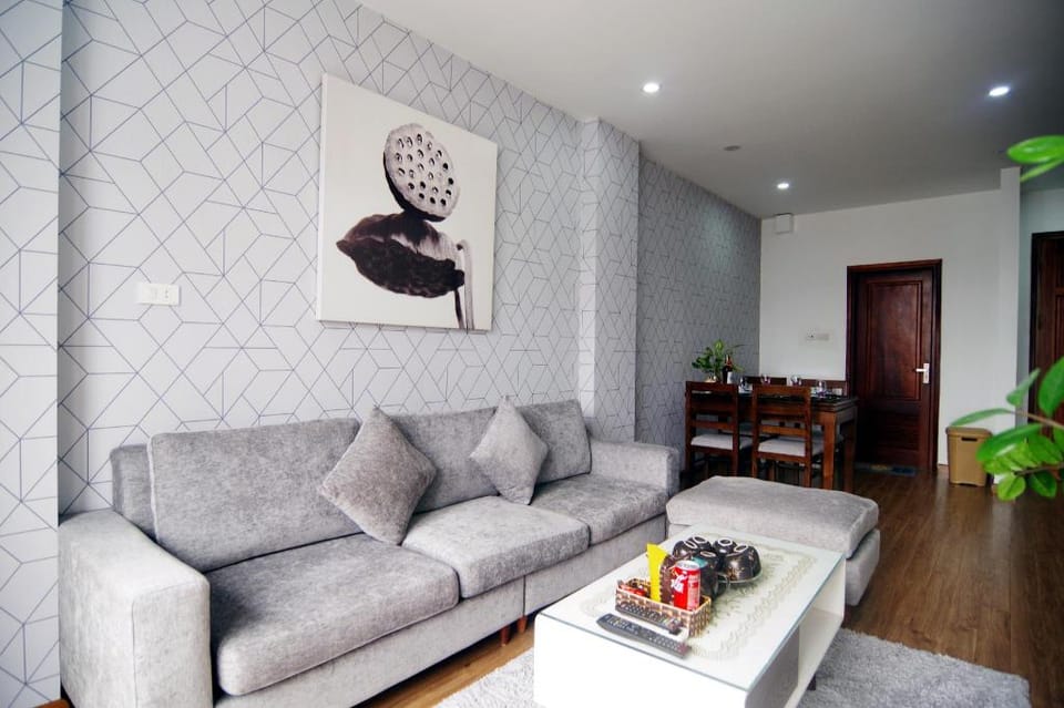 QMP-Business Apt. in Japantown near Daewoo & Lotte Apartment in Hanoi