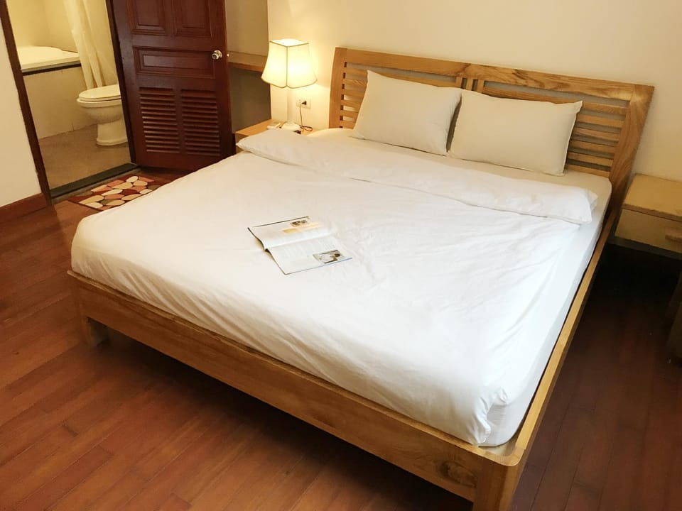 Apt Two BedRoom/ Central Ba Dinh/ Lotte and Vincom Apartment in Hanoi