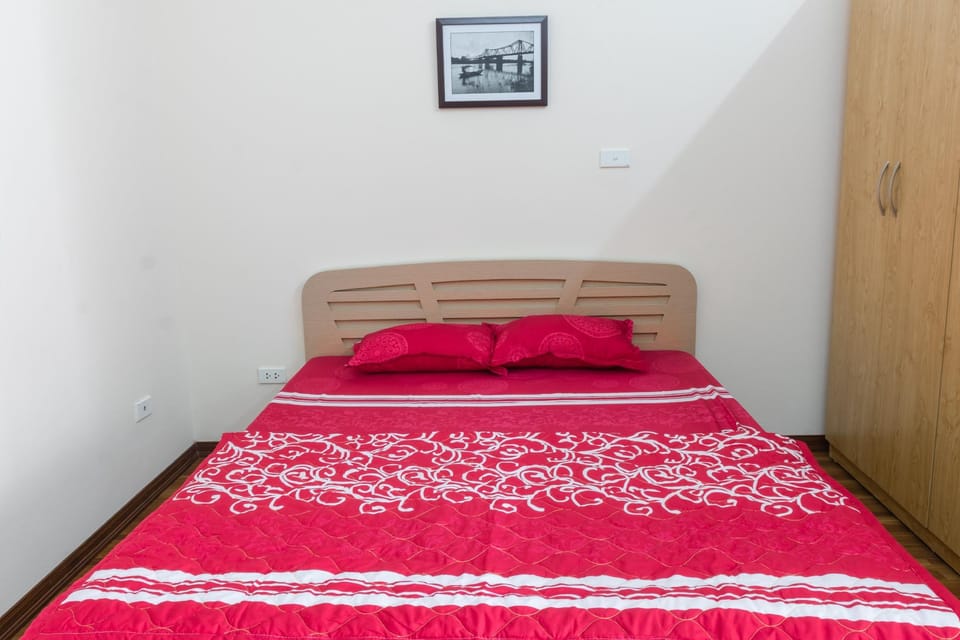 INCOHOME 313-2br Beautiful Apt w sparkling balcony Apartment in Hanoi