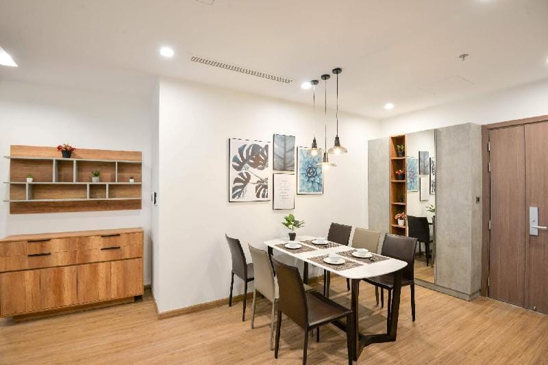 *22HOUSING 2 -  TWO BEDS APARTMENT VINHOMES/LOTTE* Apartment in Hanoi