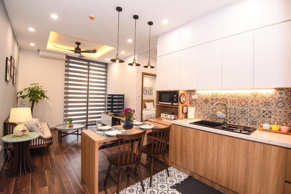 1 Bedroom in luxury Vinhomes Green Bay Ha Noi. Apartment in Laos