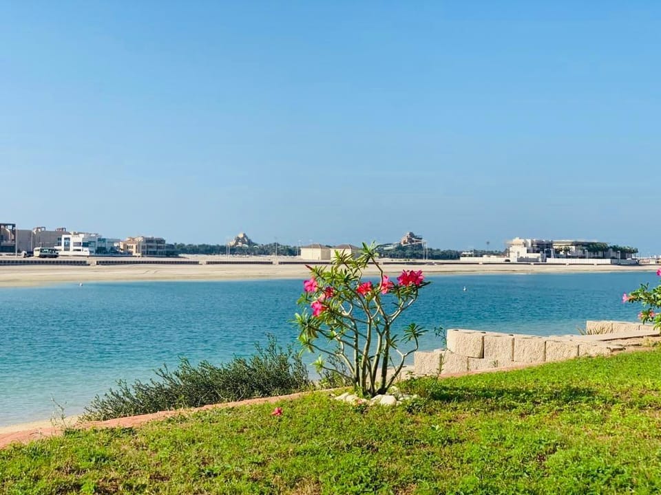 Luxury 4 Br villa on Palm Jumeirah Vacation rental in Dubai