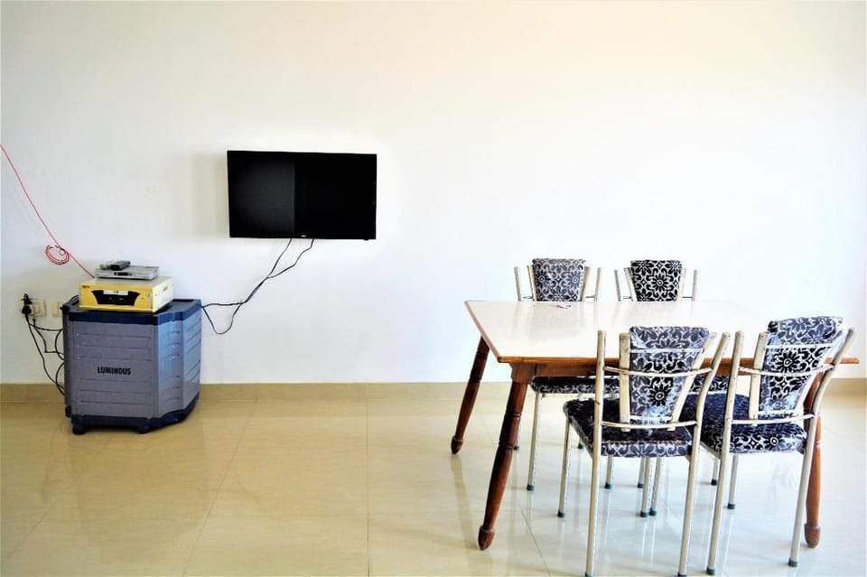 Masroor Residency Apartment Near Kashi Viswanath Apartment in Varanasi