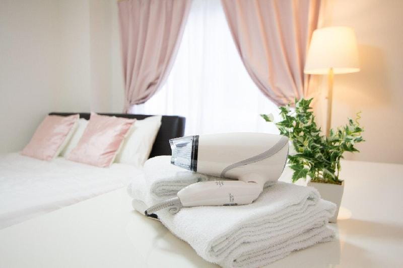 Sapporo, Odori Area, Double bed Haimu Apartment in Sapporo