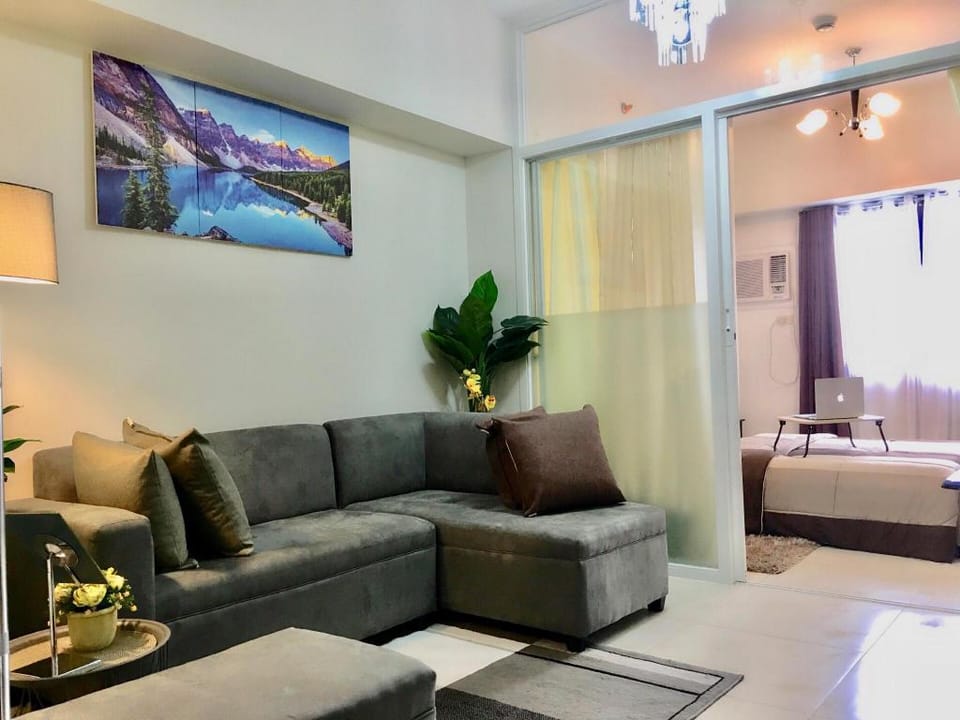 Cebu CalmingNSweet Staycation Apartment in Cebu City