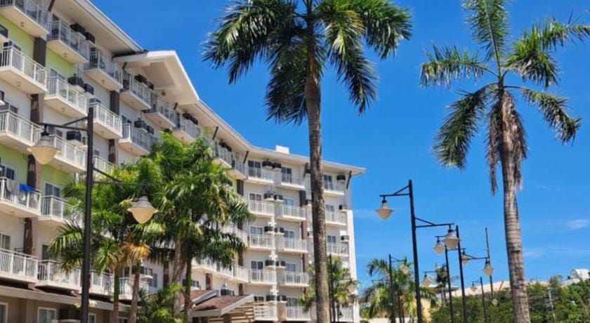 Zhamira's Condo near Airport & Malls, Clean& Comfy Apartment in Lapu-Lapu City