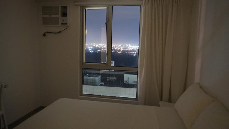 Studio inside IT Park Cebu with amazing view  Apartment in Lapu-Lapu City