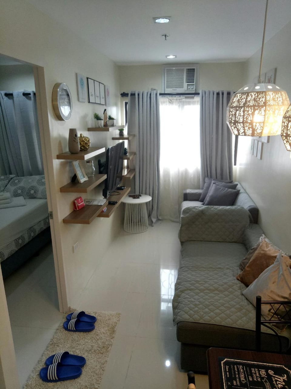 1BR Furnished Condo w/ WIFI at Midpoint  Banilad Apartment in Cebu City