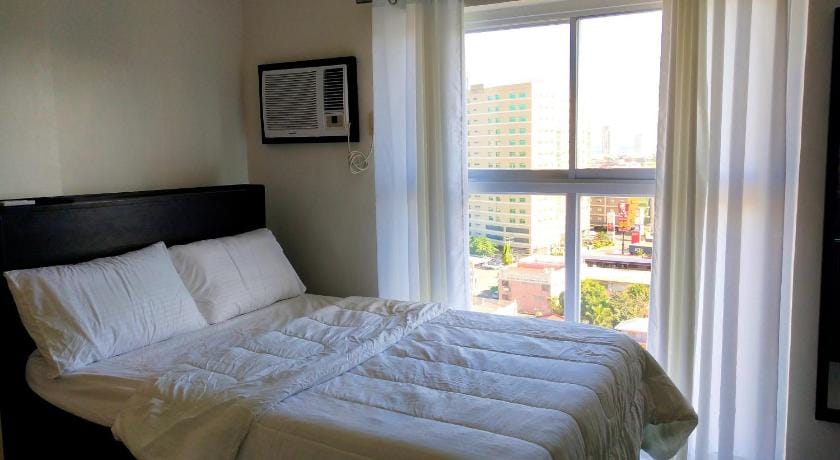 Bamboo Bay Cebu with Pool and Wifi Apartment in Lapu-Lapu City