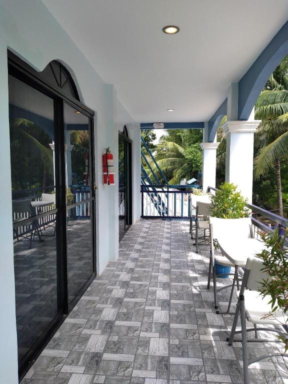 Azulea Double Deluxe 2 - own CR,  shower, AC, TV Vacation rental in Oslob