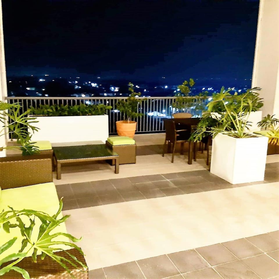 A Homey Getaway -Soltana Nature Residences Mactan Apartment in Lapu-Lapu City