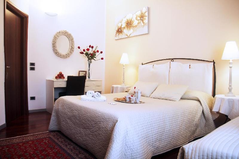 Casamore Rooms - FAMILY ROOM private bathroom Vacation rental in Verona