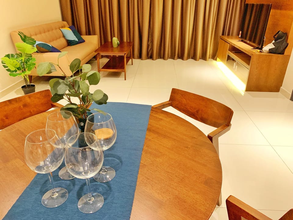 Humble Abode// Luxury Suite 2-4pax @Geo38 //HA01 Apartment in Selangor, Malaysia