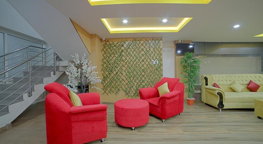 SM Royal Suites Transit Hotel near Kempegowda international Airport Bangalore Hotel in Tamil Nadu